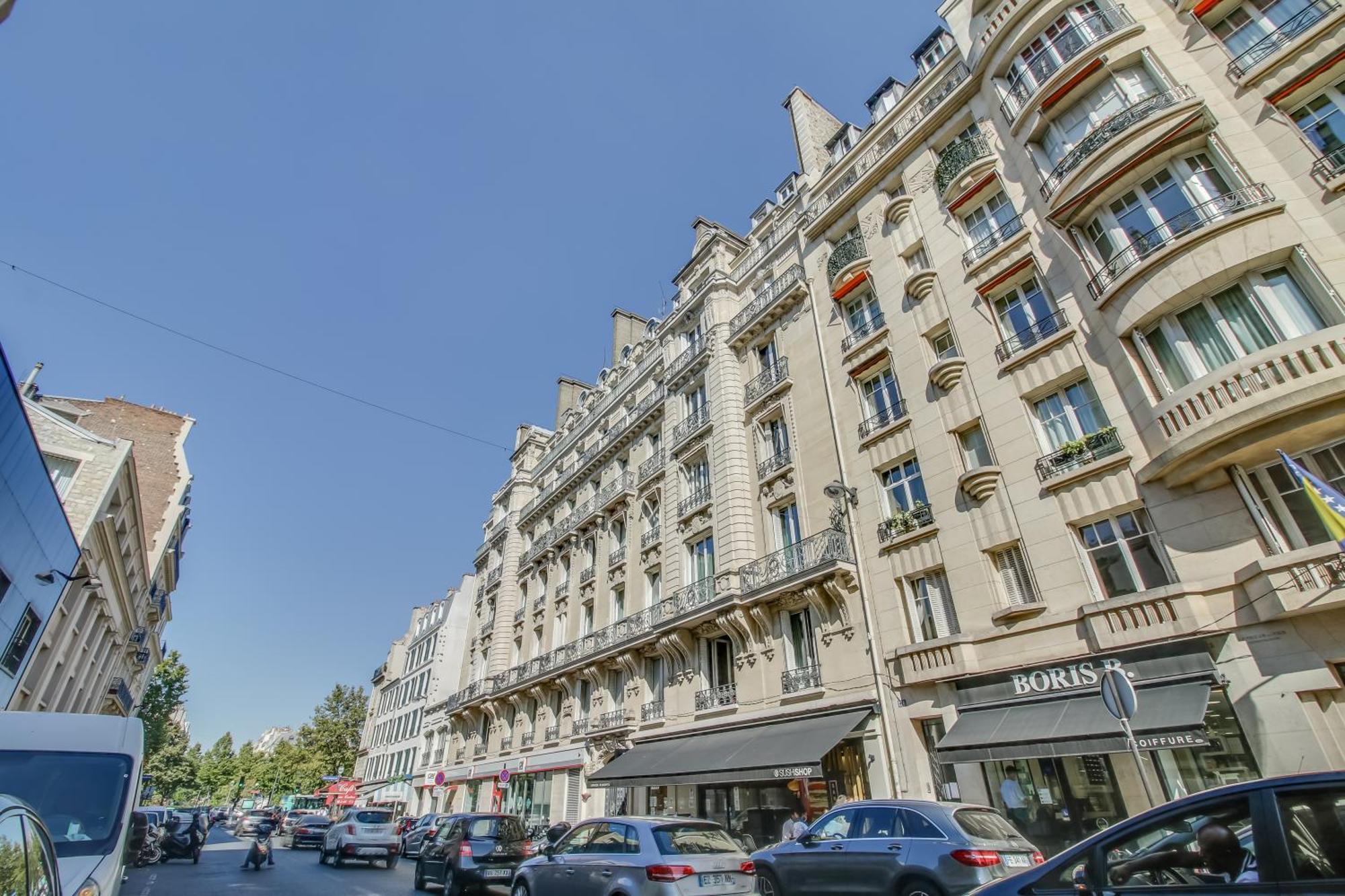 Sejours Parisiens / Belle Courcelles / 4* Appartement